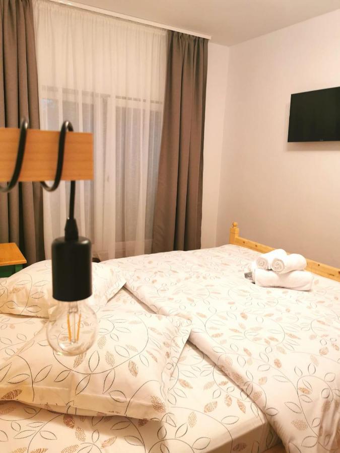 Hotel Floare De Colt-Bran Bran  Esterno foto